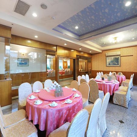 Kenting Holiday Hotel Hengchun Exterior photo